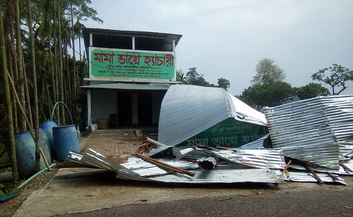 কাল-বৈশাখী-ঝড়-In ishwarganj, half-house homes collapsed in Kalbishakhi storm